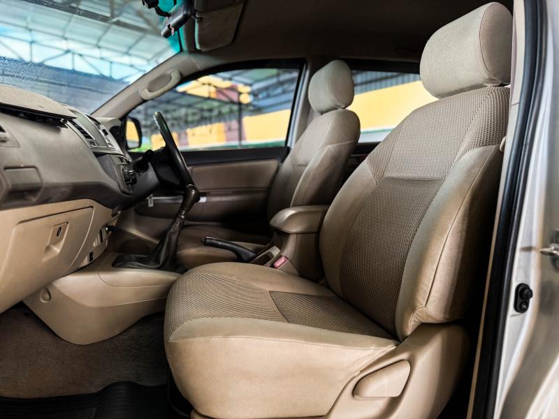 VIGO CHAMP 4DR 2.5E PRERUNNER